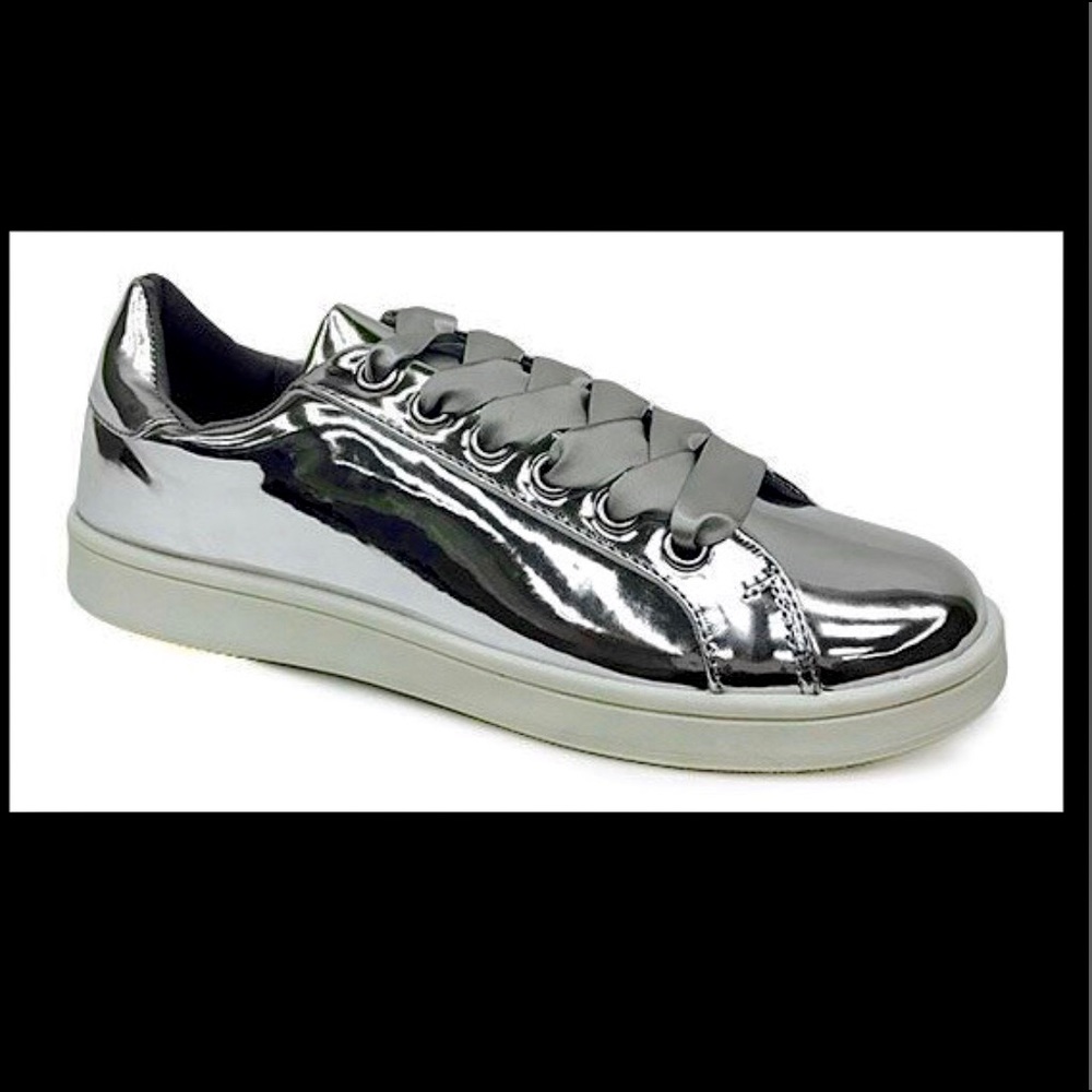 SILVER METALLIC PLATFORM SNEAKER - Picture 3 of 8